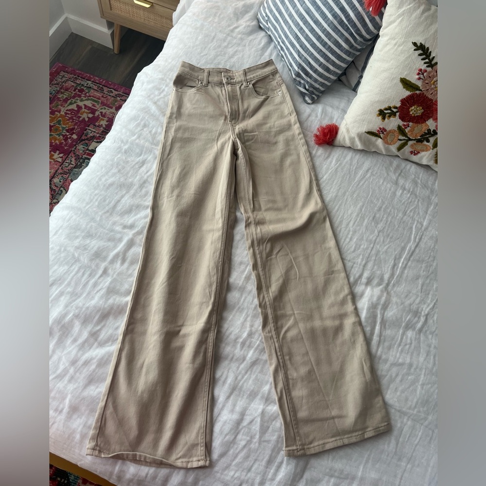 H&M Tan Jeans Size 0 never worn.